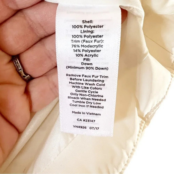 Talbots Off White Down Filled Puffer Vest Size Small Zip Front Winter Wear Ski - Picture 4 of 7